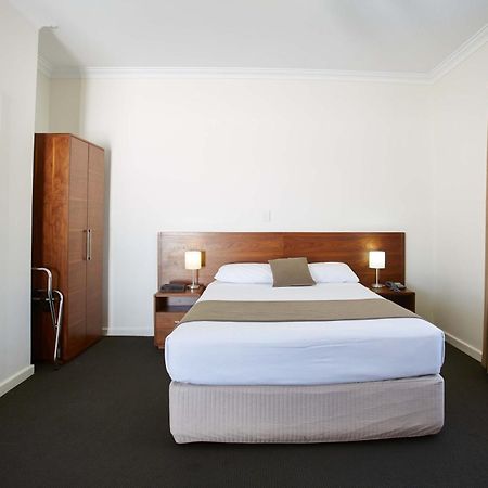 The Rose Hotel & Motel Bunbury Room photo