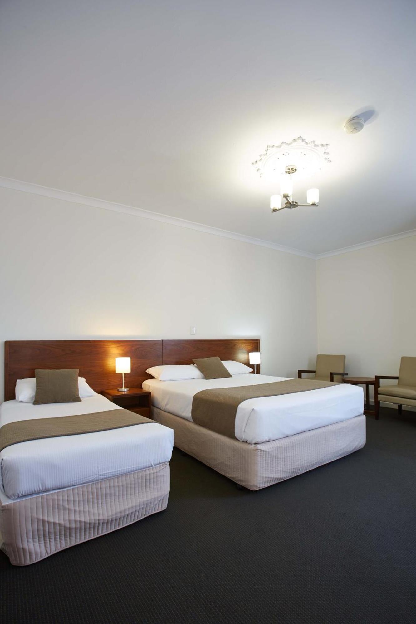 The Rose Hotel & Motel Bunbury Room photo