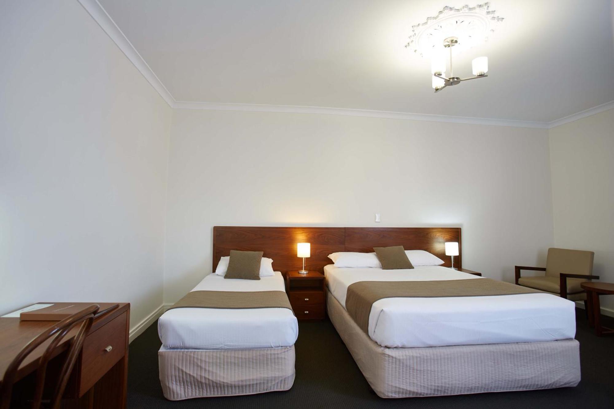 The Rose Hotel & Motel Bunbury Room photo